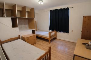 Photo 1- click for photo gallery